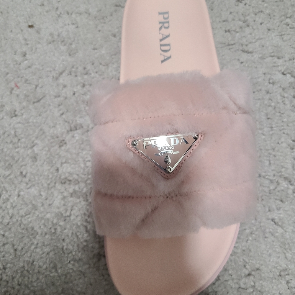 Prada shoes - Picture 8 of 8
